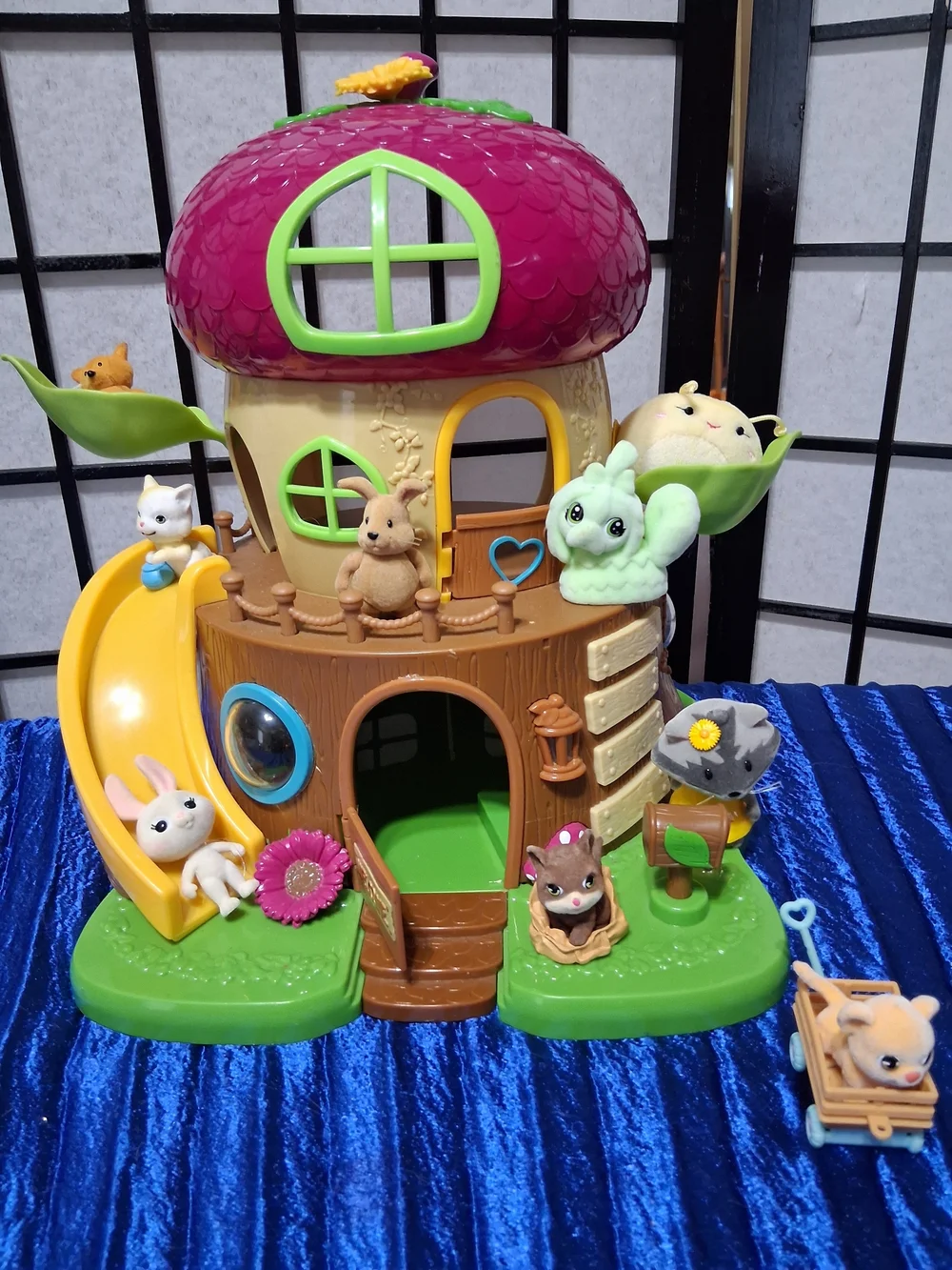 Playhouse Treehouse Toy Set - Pink and Green
